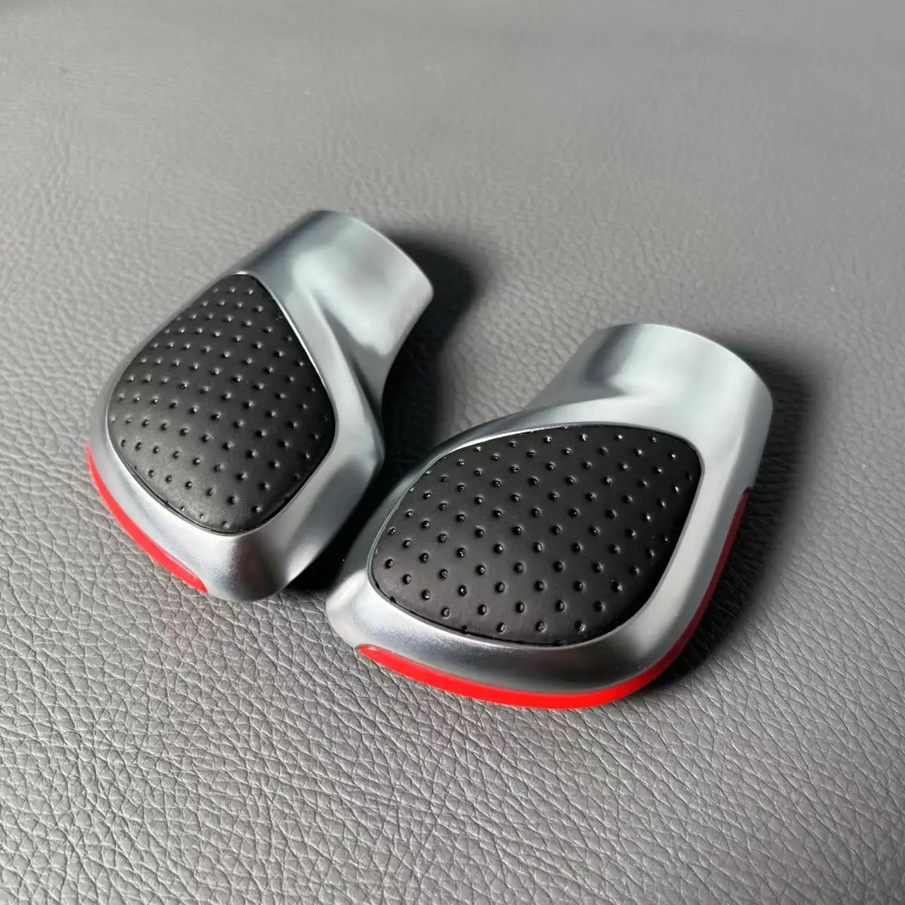 DSG Schaltknauf Chrom mit Leder-Seitenabdeckung in Blau & Rot für VW Golf 6 7 R GTI Passat B7 B8 CC R20 Jetta MK6 GLI – Detail 7