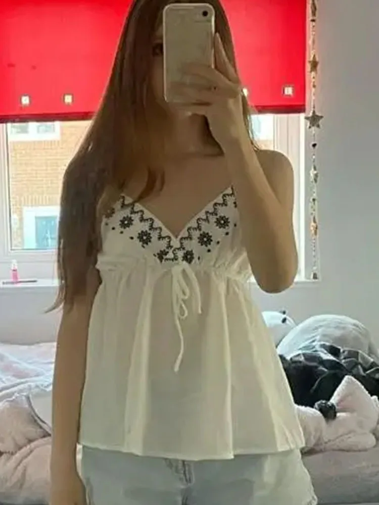 2000s Vintage Elegant Women Tops Spring Summer Elegant Fresh Temperament Creative Flower Pattern Printing V-neck Casual Camisole