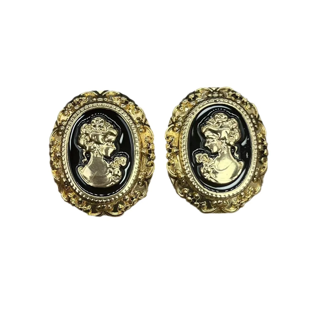 European and American vintage court style relief matte earrings