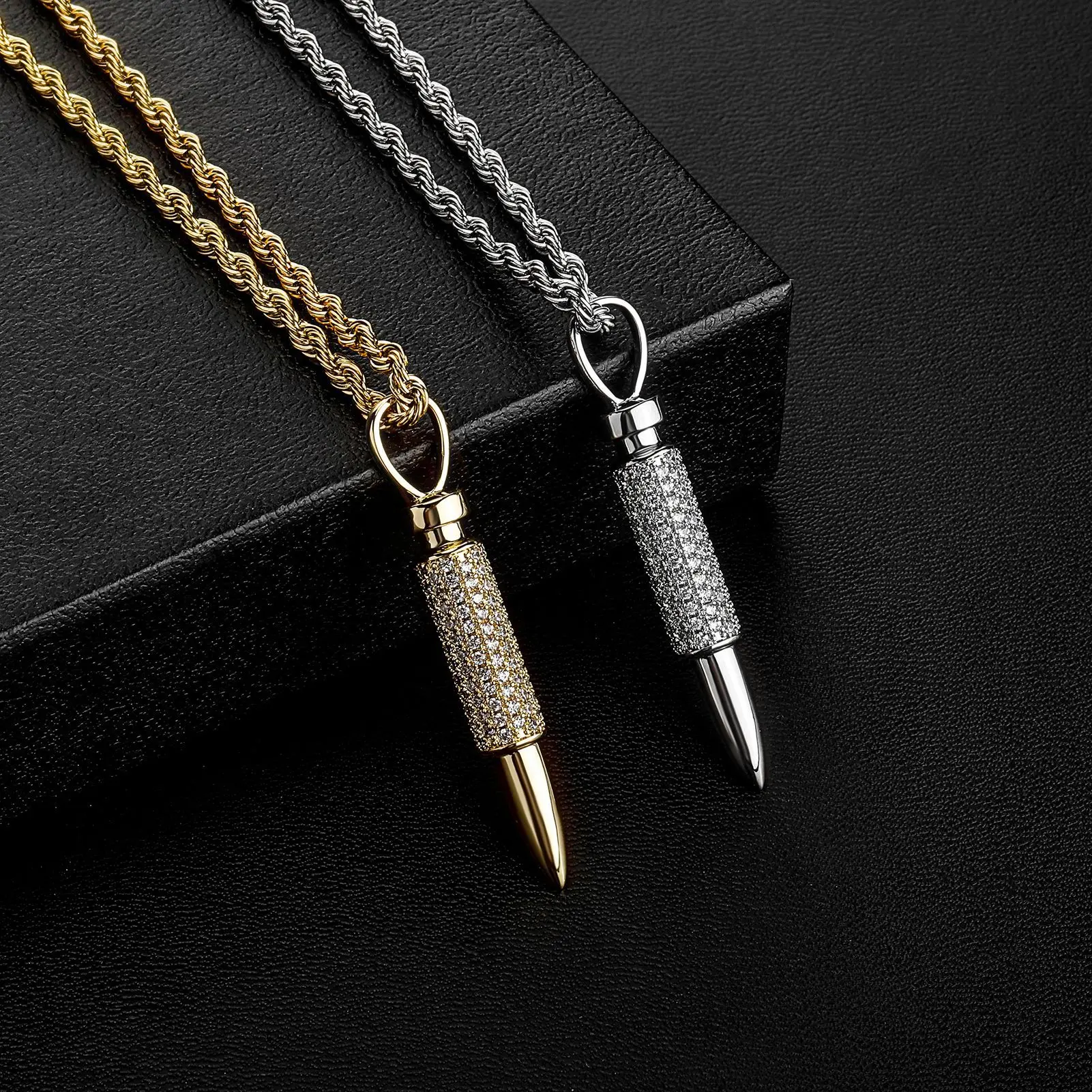 Iced Out Micro Pave Zircon Bullet Pendant Necklace Mens Lucky Amulet Hip Hop Rapper Jewelry Gold Silver Twisted Chain Chinese