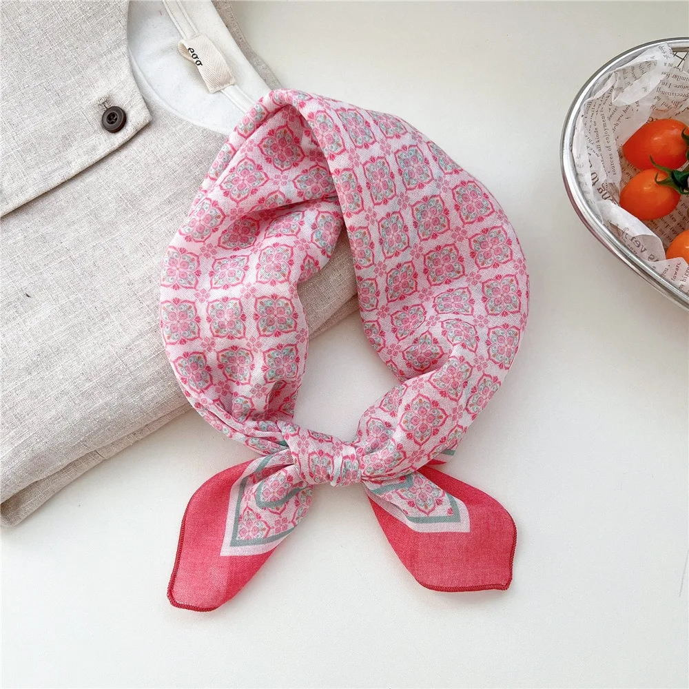 

Simple Cashew Small Square Scarf Floral Flower Printed Silk Scarf Scarf Hair Band Headband Square Handkerchief Scarf Accessories
