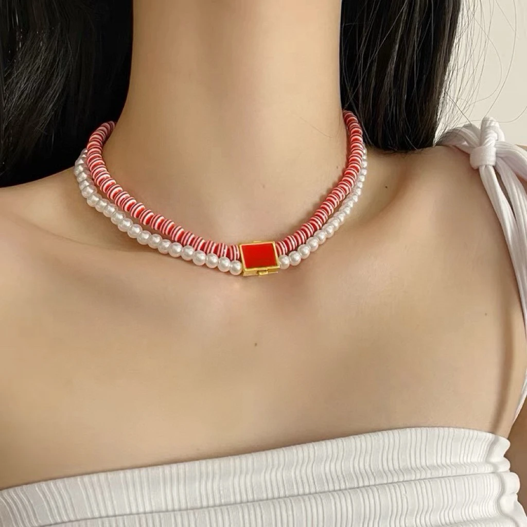 

Red and blue bead pearl double layered necklace collarbone chain daily outfit