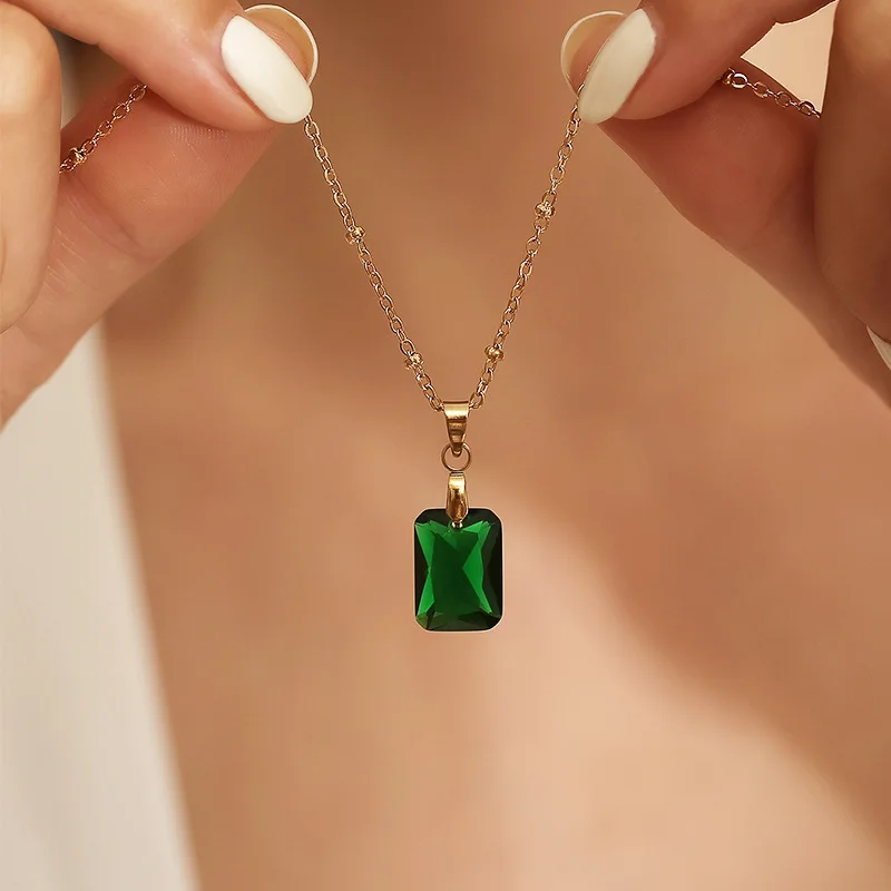 لعبة الوحش كوسبلاي هنتر وايلدز ألما قلادة المرأة قلادة مربع زركونيا قلادة قلادة الإكسسوار