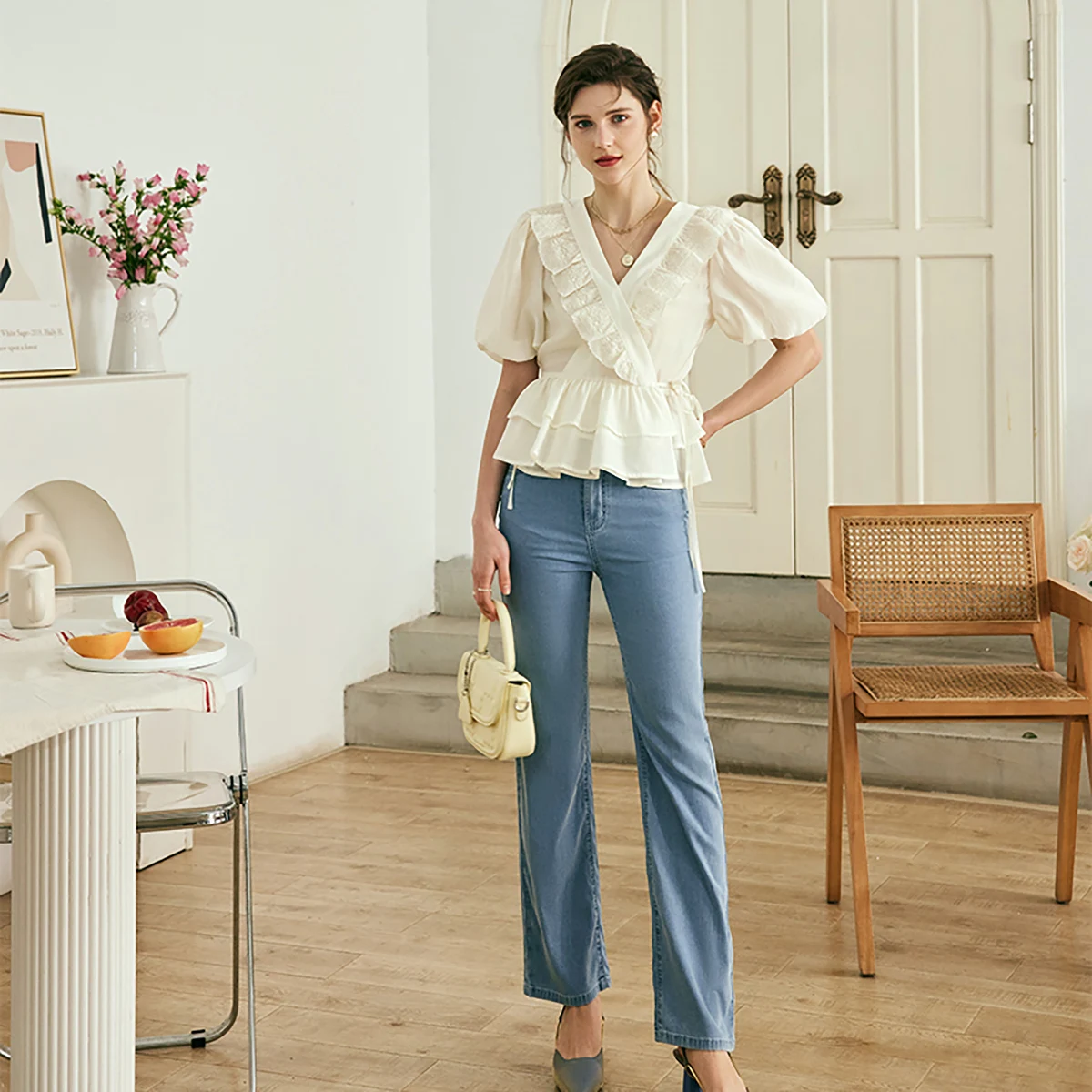 OLrain Women Summer Chiffon Blouse 2025 French V-neck Lace Shirt New Fashion Style Commuting Ruffle Edge Sweet Shirts O23XX80611