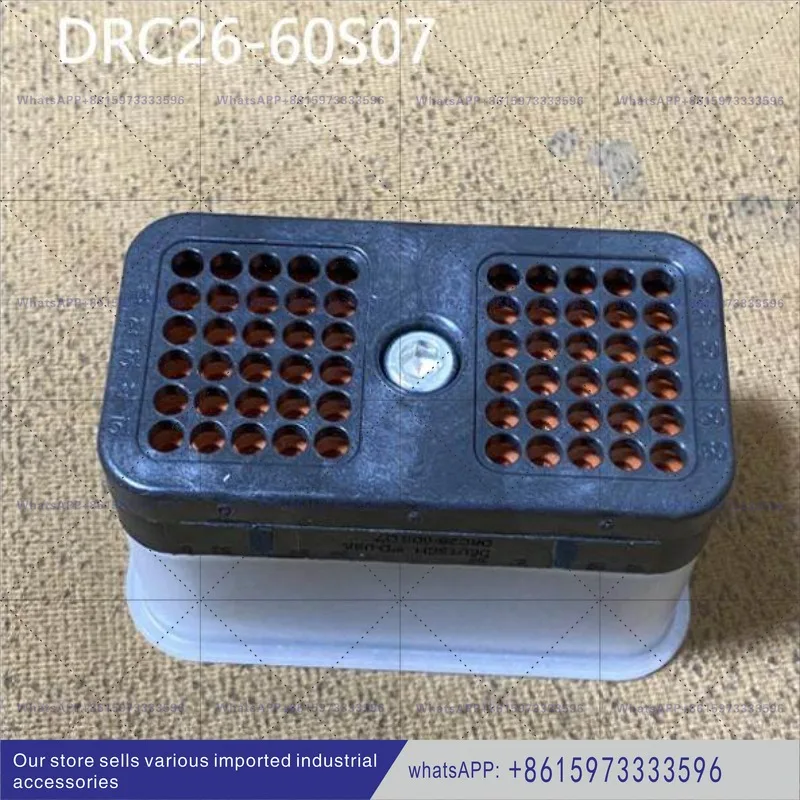 DRC26-60S07 Automotive connector 60 holes 6 rows with dust cover