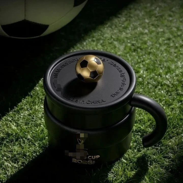 Bottled Joy 316 Stainless Steel Mug Black Gold Honor Limited Design Soccer Fan Water Cup For Game Day Home Office Drinkware