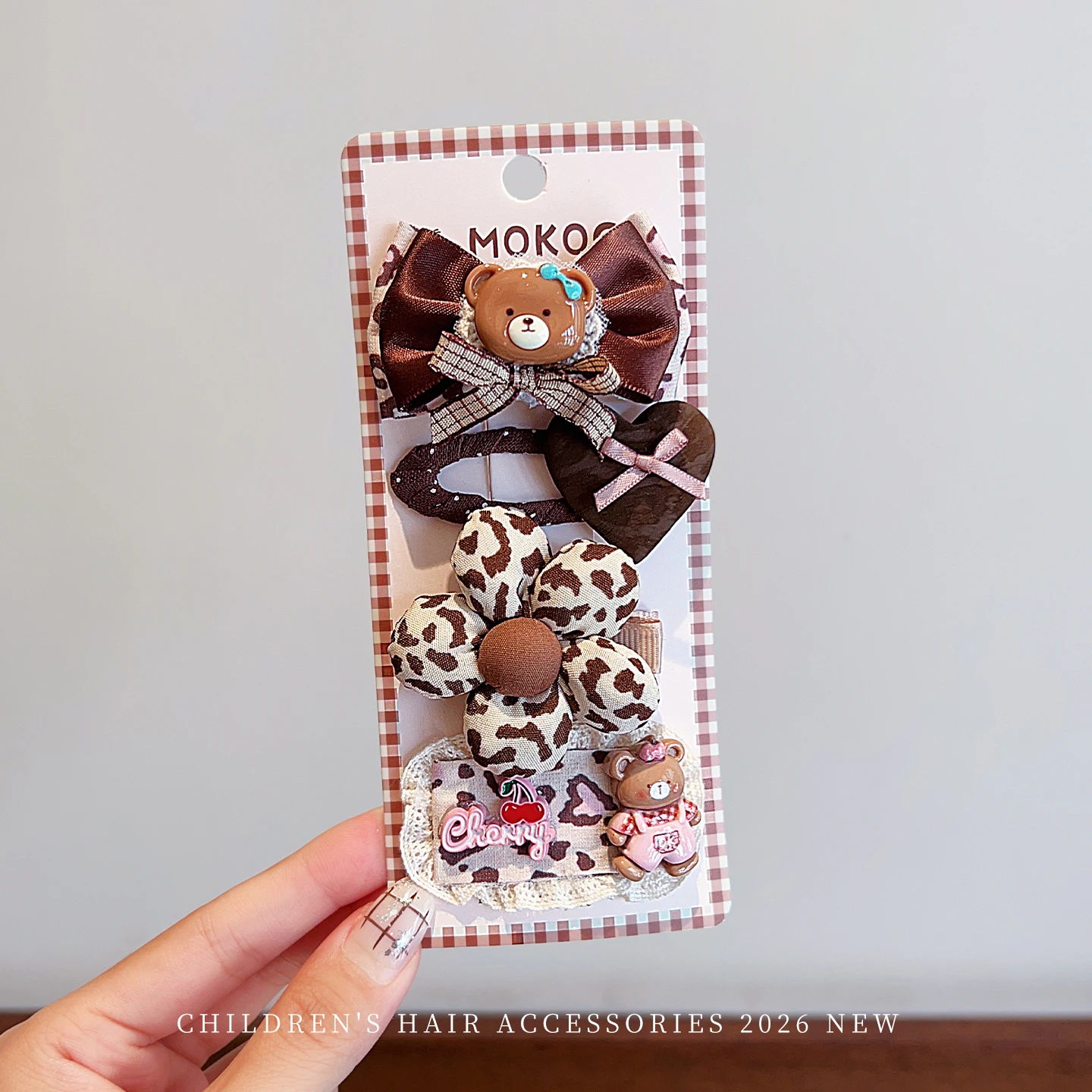 2026 Winter Vintage Stoff Karo Schleife Haarspangen-Set für Frauen und Mädchen, Cartoon-Tier- und Blumenmuster, Spitzen-Haarspangen, Kinder-Haarnadeln, Geschenk – Detail 5