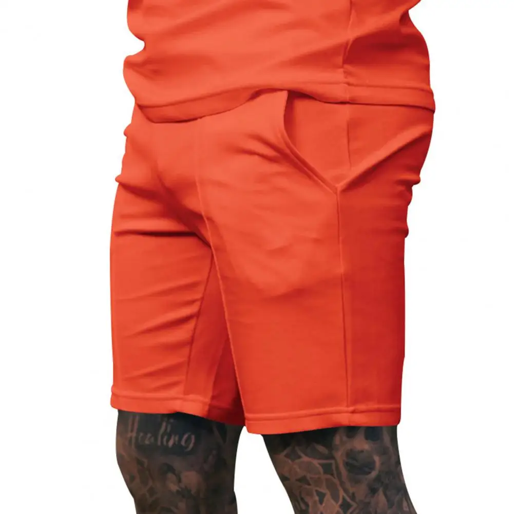 Celana Pendek Pria Regular Fit Celana Pendek Kaki Lebar Pinggang Elastis Menengah Pria dengan Saku Celana Panjang Kasual Warna Solid untuk Pakaian Sehari-hari