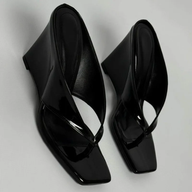 

Black Square-toe Wedge Flip-flops 2026 New Niche Lightweight High Heels for Women