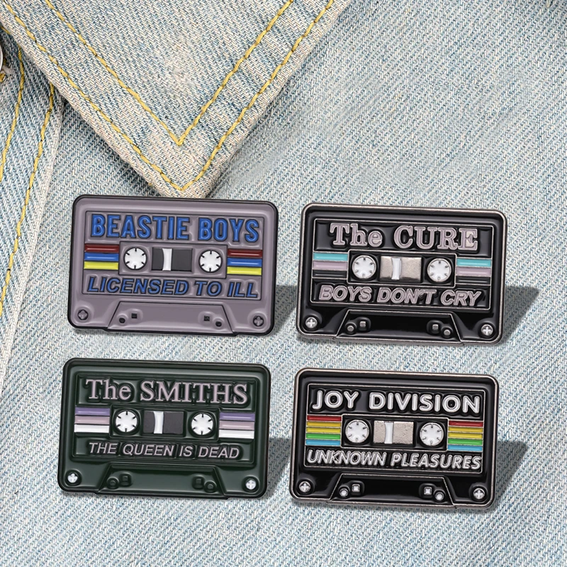 Pin 90's Vintage Nostalgic Best Song Brooches for Bag Clothes Lapel Pin Old-school Badge Jewelry Gift Friends Music Tape Enamel