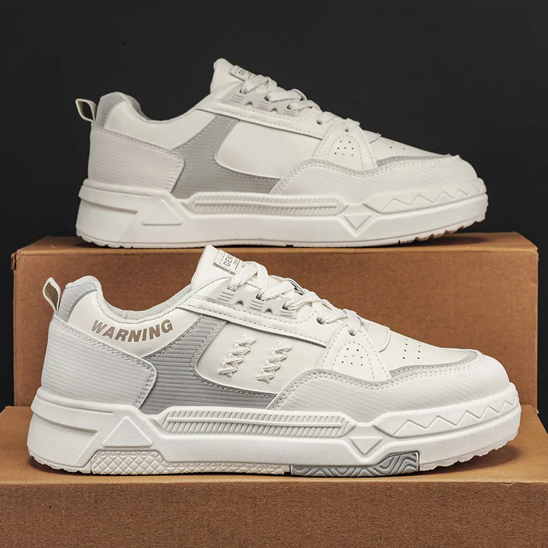 Low Cut Men Commuter Casual Sneakers Wear Resistant Rubber Sole Simple Solid Tone Breathable Daily All Match Footwear