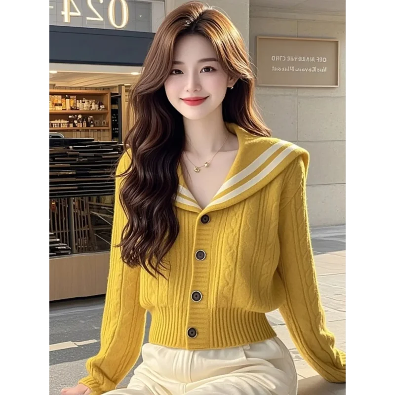 

2025 Autumn and Winter New Patchwork Sweater for Women Fashionable Collar Button Fashion Solid Color Knitted Long-sleeved Top