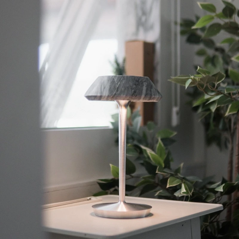

Postmodern marble desk lamp, Italian light luxury bedroom bedside lamp, designer high-end study living room ambient lamp