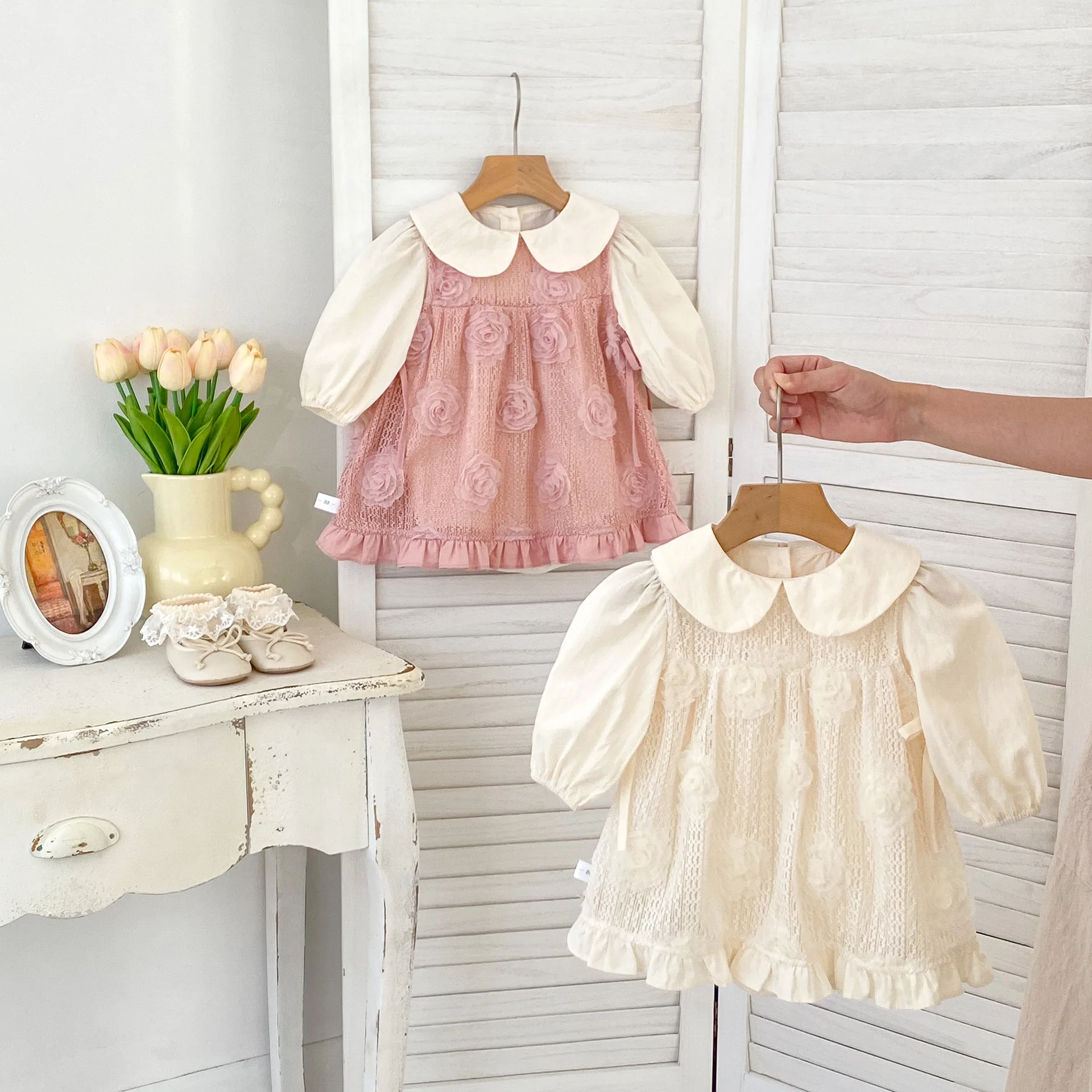 

Spring New Baby Fart Coat Sweet Three-dimensional Flower Dress Romper Two-piece Baby Girl Birthday Dress