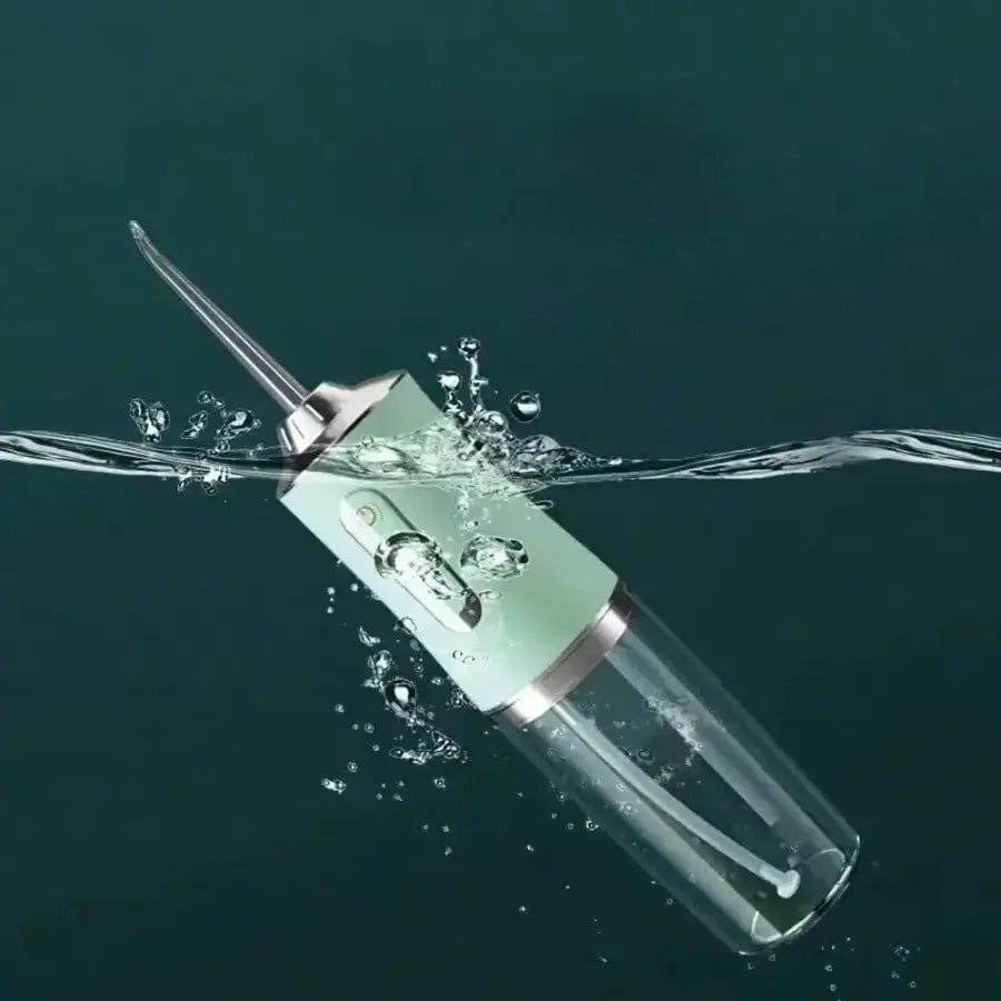 خيط تنظيف المياه الكهربائي 2026، رقاقة ذكية، تحكم دقيق في الضغط، فوهة دوارة 360 درجة، جهاز تنظيف الأسنان قابل لإعادة الشحن