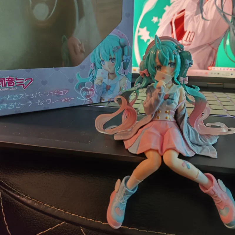 Furyu Hatsune Miku figura de Anime Vocaloid Hatsune, estatuilla de tapón de fideos, modelo de Pvc, estatua, juguetes coleccionables, regalos de cumpleaños