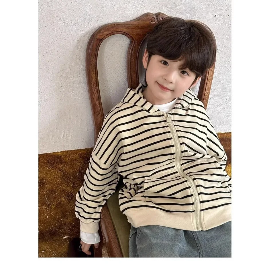 

Childrens Outerwear Spring and Autumn Korean Striped Hooded Jacket Casual and Fashionable Versatile and Stylish Daily Wear