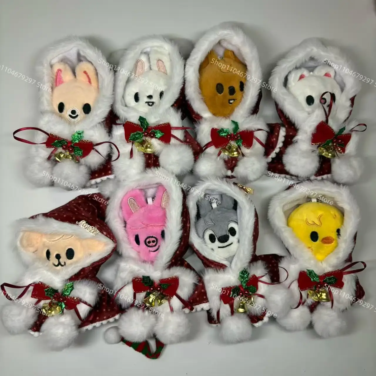 16 SKZOO أفخم سلاسل المفاتيح Straykids عيد الميلاد شال دلو القوس المظلة عيد الميلاد قبعة ألعاب من نسيج مخملي دمية لعبة أطفال SKZ أفخم دمية