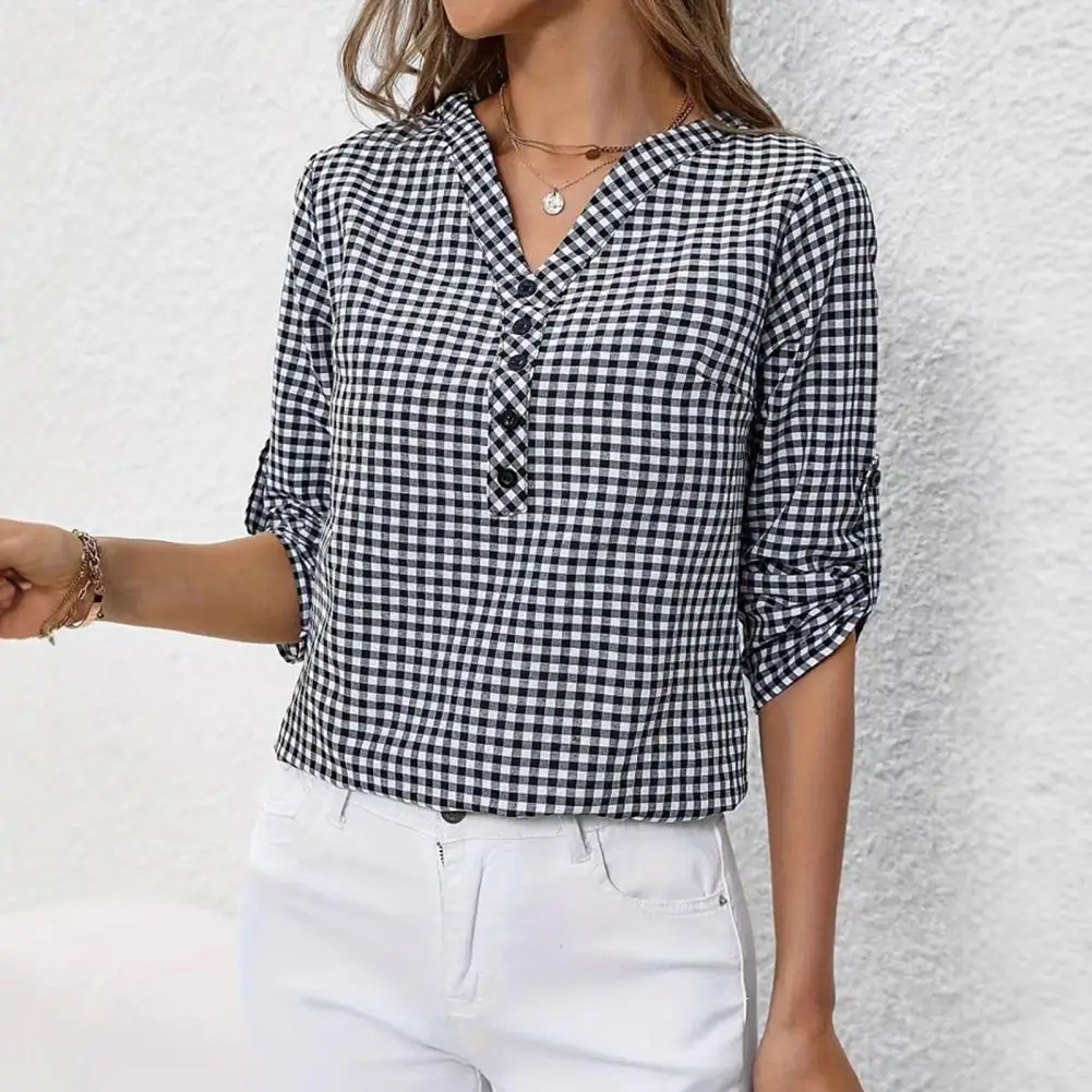 

Regular Fit Women Tops Women’s V-neck Shirt with Buttons 3/4 Sleeve Plaid Top Loose Fit Summer Blouse for Commuting Everyday