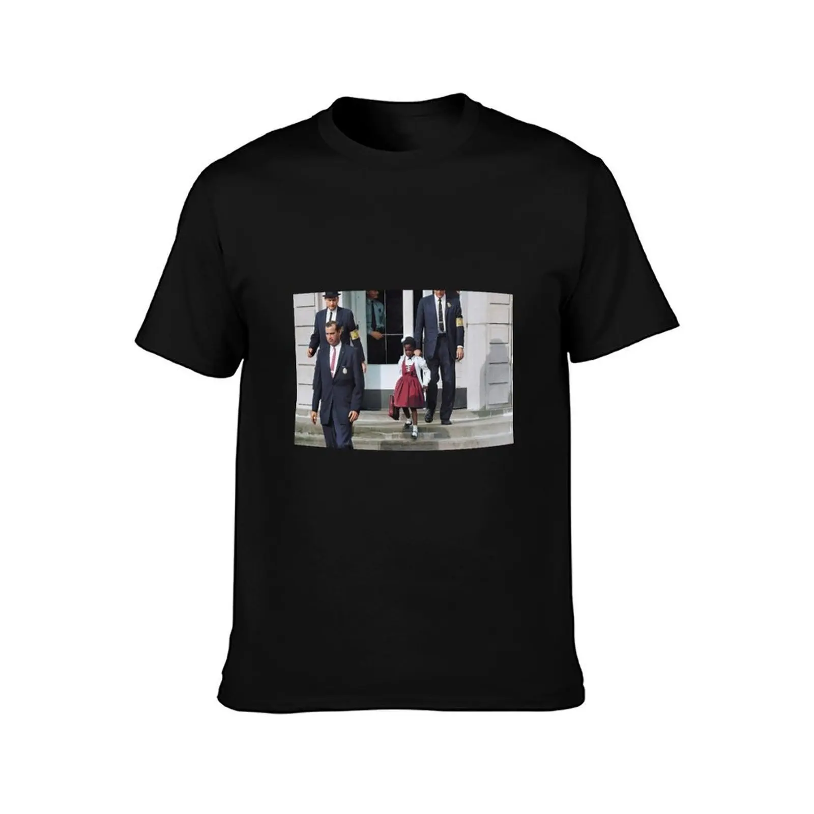 Ruby Bridges, escorted by U.S. Marshals to attend an all-white school, 1960 T-Shirt Outdoor Sports Lightweight Tee T-Shirt