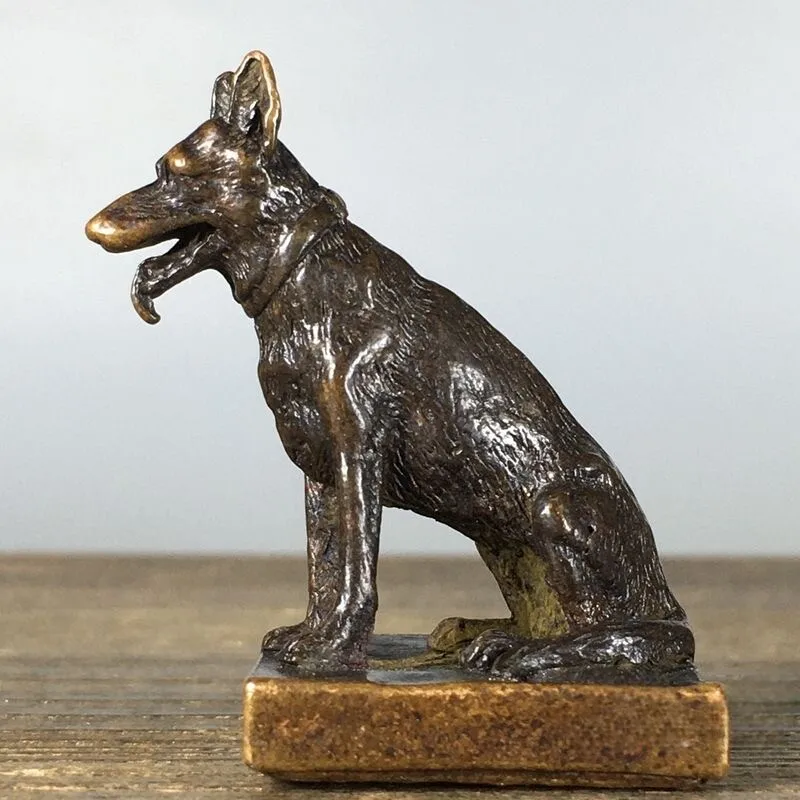Retro pulp-coated alloy copper engraving wolf dog lucky and prosperous zodiac dog seal ruler pressing process ornament