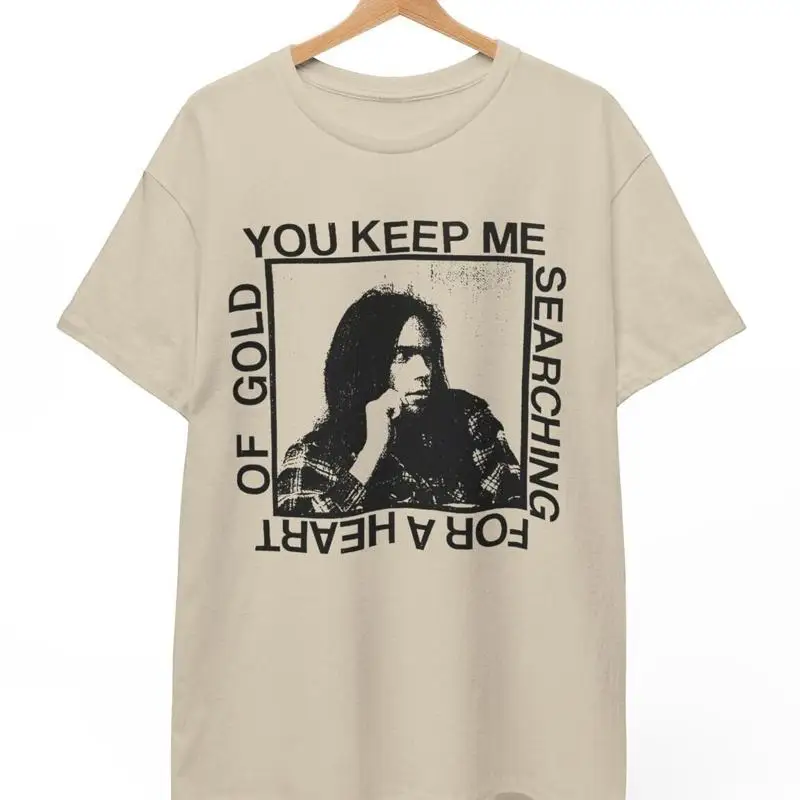 نيل يونغ تي شيرت خمر 1974 الموسيقى الشعبية فرقة روك الصدأ