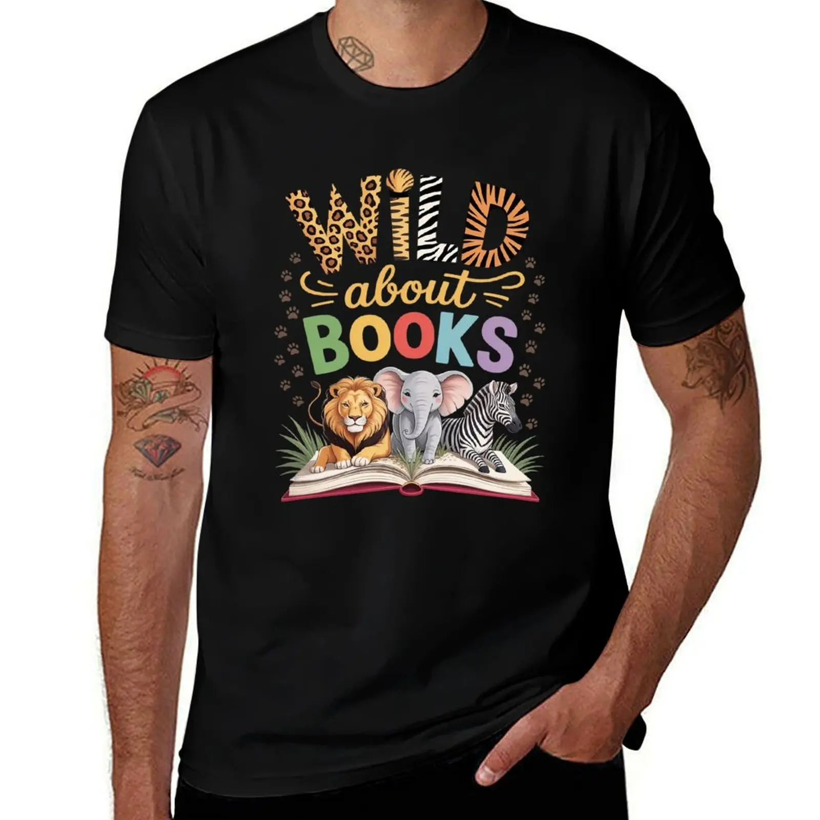 

Wild About Reading -Cute Animals Book lovers Library T-Shirt plus sizes anime stuff vintage Men's t-shirt