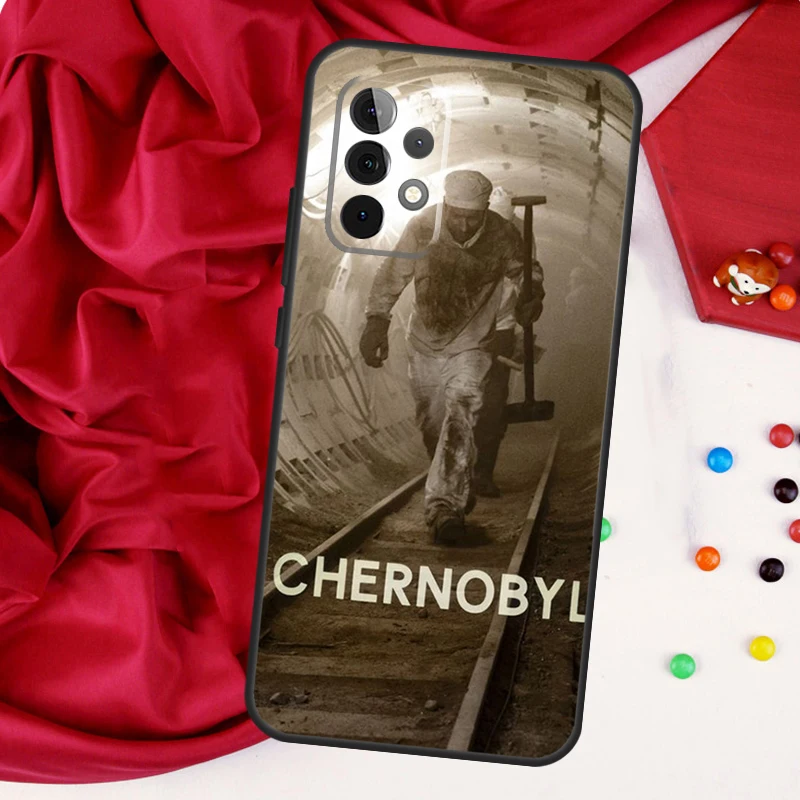 المسلسلات التلفزيونية تشيرنوبيل لسامسونج غالاكسي A55 A53 A33 A13 A35 A15 A36 A56 A26 A16 A22 A32 A52 A54 A34 A06 A05