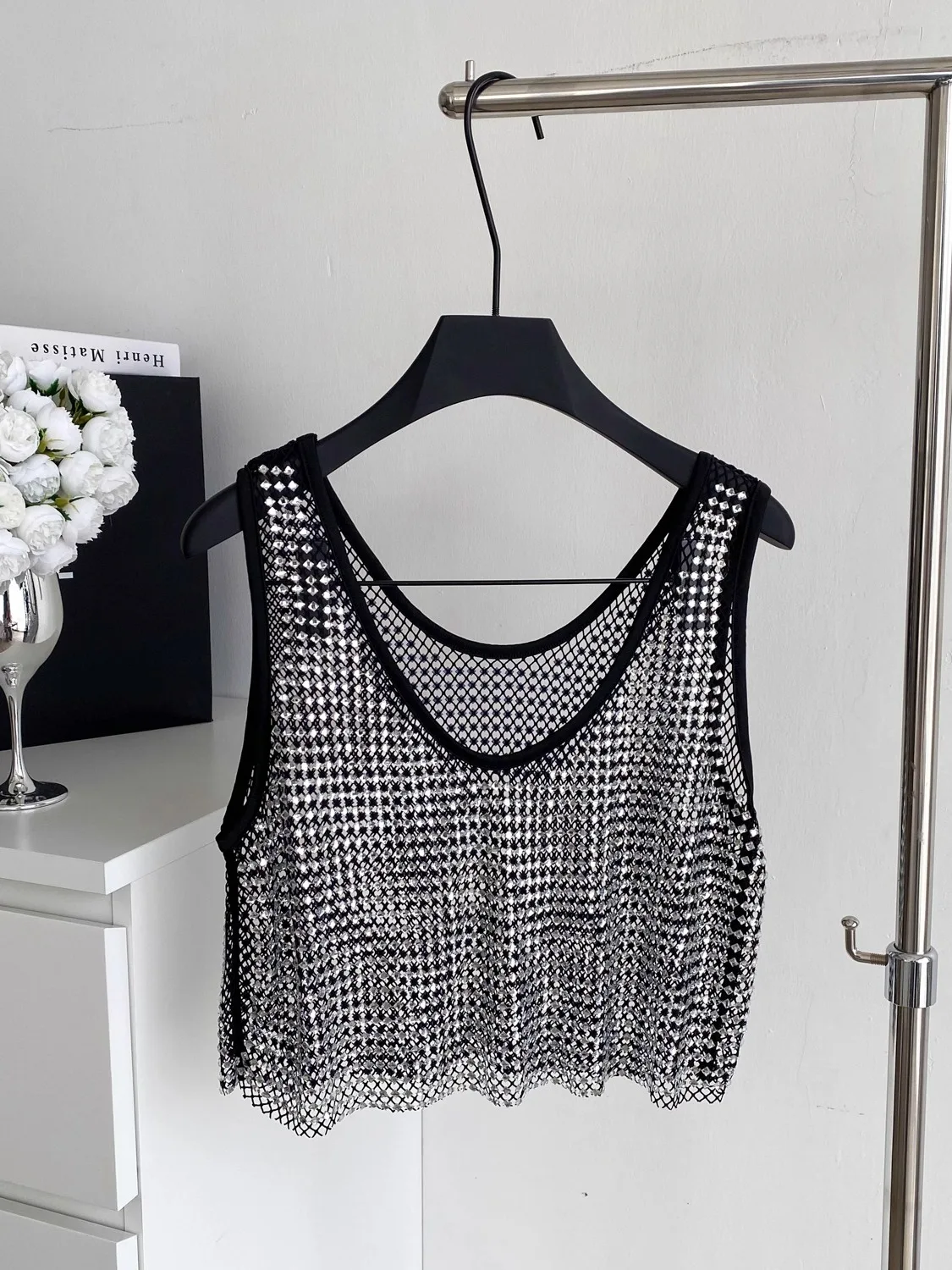 Ele Svel Kamizelka Damska Letnia Ażurowa Wyrafinowana Haftowana z Unikalnym Designem Uliczny Seksowny Top Do Pracy Z Łączonych Materiałów...