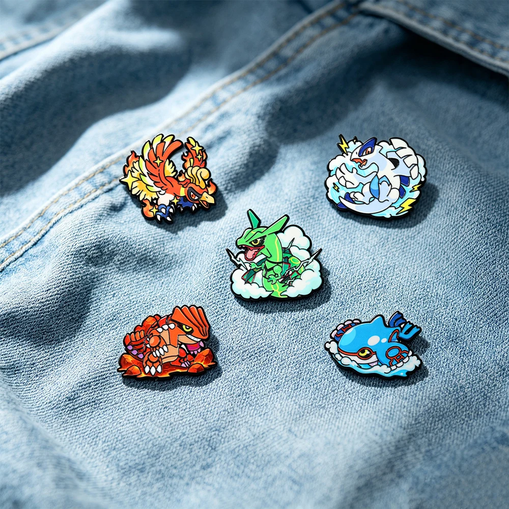 9-teiliges Set bunter Anime-Monster-Emaille-Anstecknadeln, niedliche Cartoon-Metallbroschen für Rucksäcke, Kleidung, Fangeschenke für Fans – Detail 2