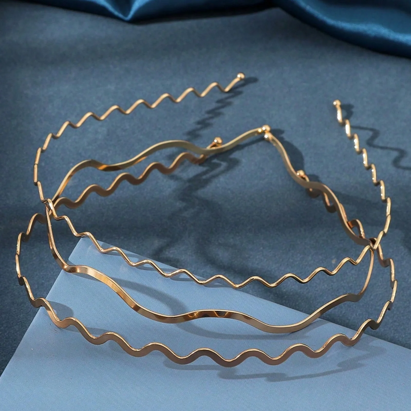 3PCS Damen Metall Gold Thin Wave Stirnbänder, minimalistische und praktische Bang Haarbänder, ultra-minimalistische elegante Haar-Accessoires ( – Detail 3