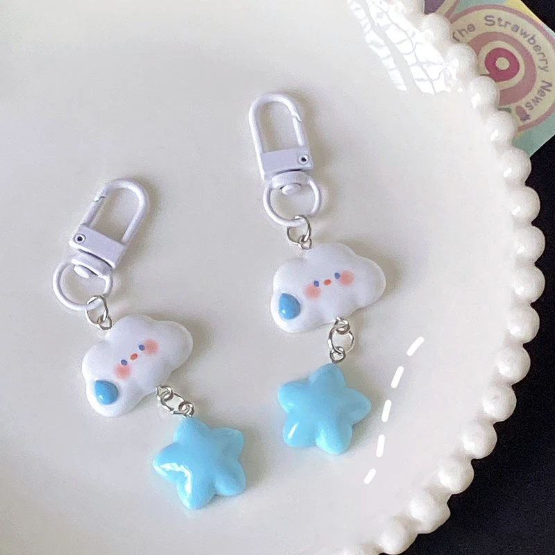 Porte-clés mignon nuage bleu étoile pour femme, porte-clés Kawaii, breloque pour sac à main, pendentif pour clé, accessoires pour voiture prédire