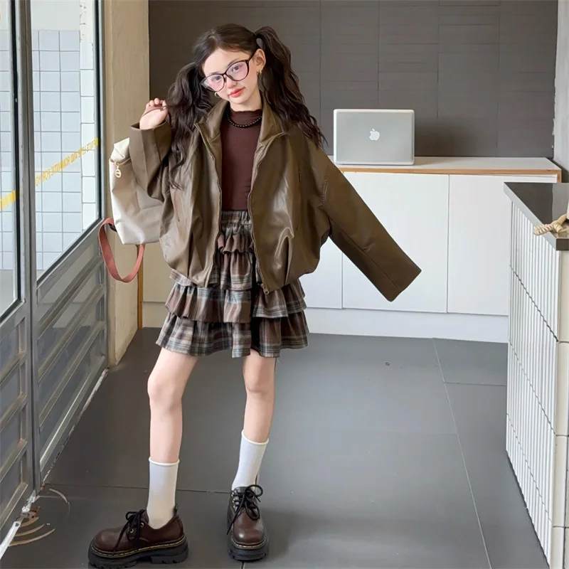 

Осенняя детская одежда для девочек, майка с круглым вырезом + кожаное пальто с отложным воротником + клетчатая юбка, комплекты из 3 предметов для маленьких девочек, костюм для девочек от 4 до 14 лет