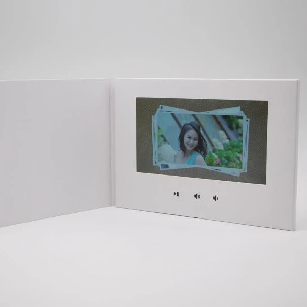 

7-Inch screen LCD video card, video manual, wedding invitation video manual