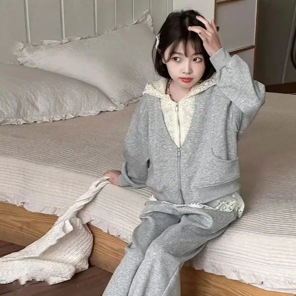 طقم ملابس ربيعية للفتيات مكون من قطعتين جاكيت بقلنسوة مزين بالدانتيل على الطراز الكوري ملابس أطفال غير رسمية ملابس ربيعية يومية #1