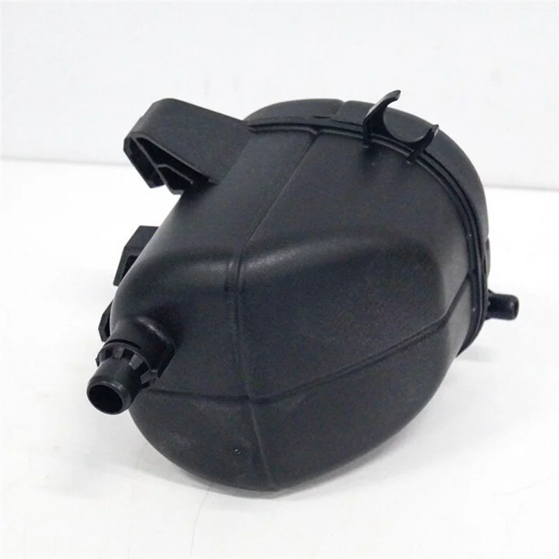 

Radiator Cooling Water Bottle For BMW G30 F90 G32 G11 G12 G15 G14 G16 F93 Expansion Tank 17138610655 17139485733