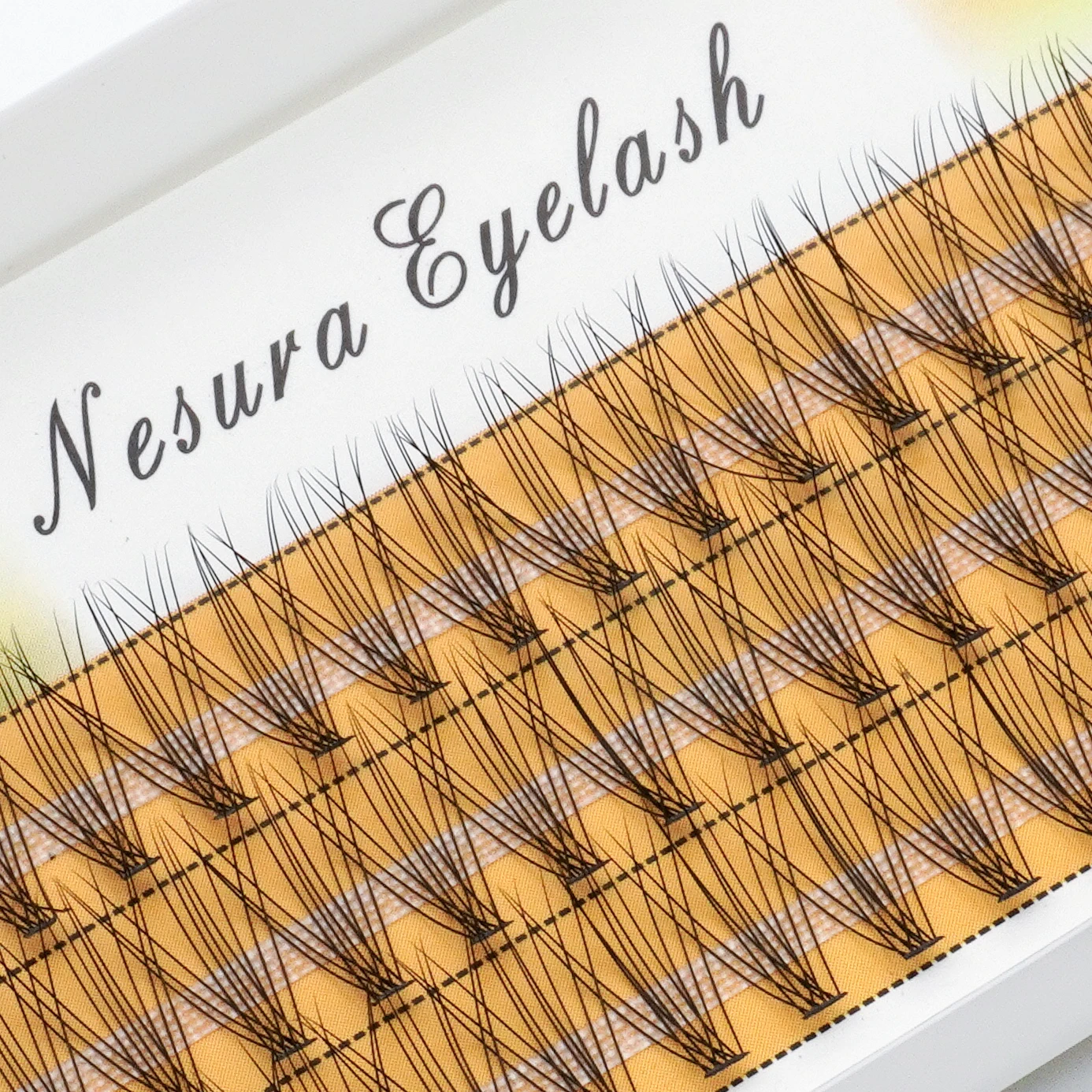 자연스럽게 컬링된 속눈썹 3D 여성용 메이크업 도구 10D 클러스터 인조 속눈썹 60개들이 한 박스