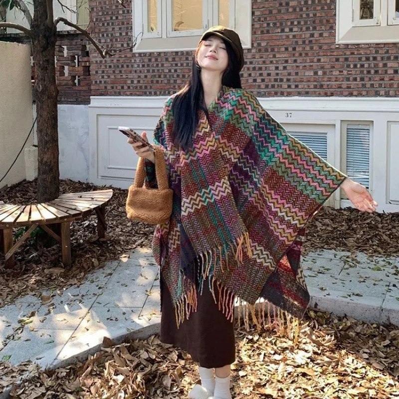 110*175cm Ethnic Style Travel Shawl - Thick Fringe Split Cape, Warm Winter Poncho for Women, Fashionable Outerwear