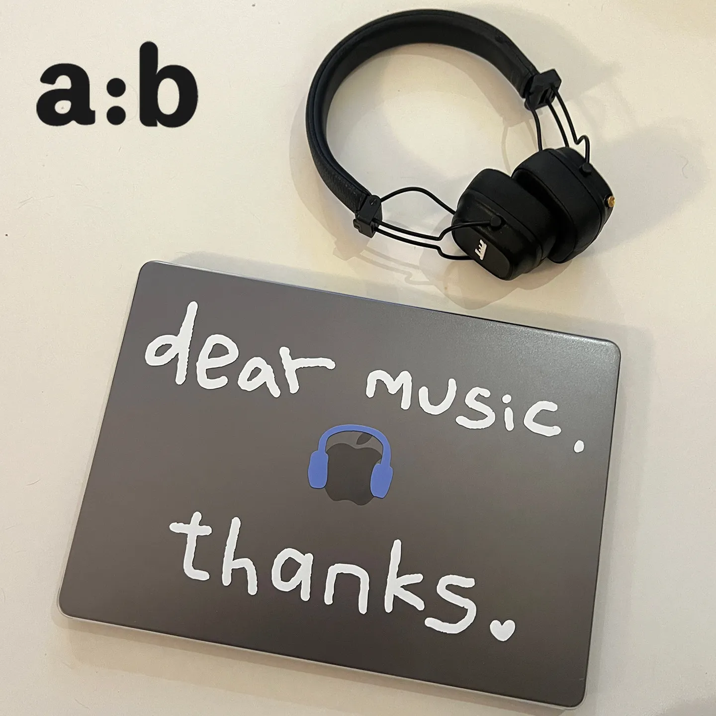 Dear Music Thanks Headphones Crystal Laptop Case For Macbook Air 13.6 M4 NEO 15 M3 For Mac Book Pro 13 M1 M2 14 M4 Cover