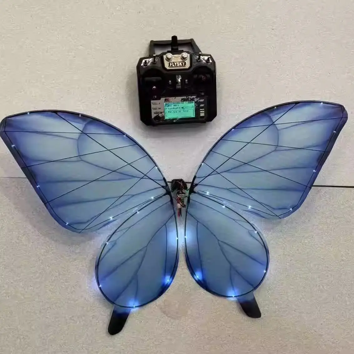 

XiaoJiang Original Bionic Butterfly Remote Control LED Lights Customized For Stage Performance Flying Decoration
