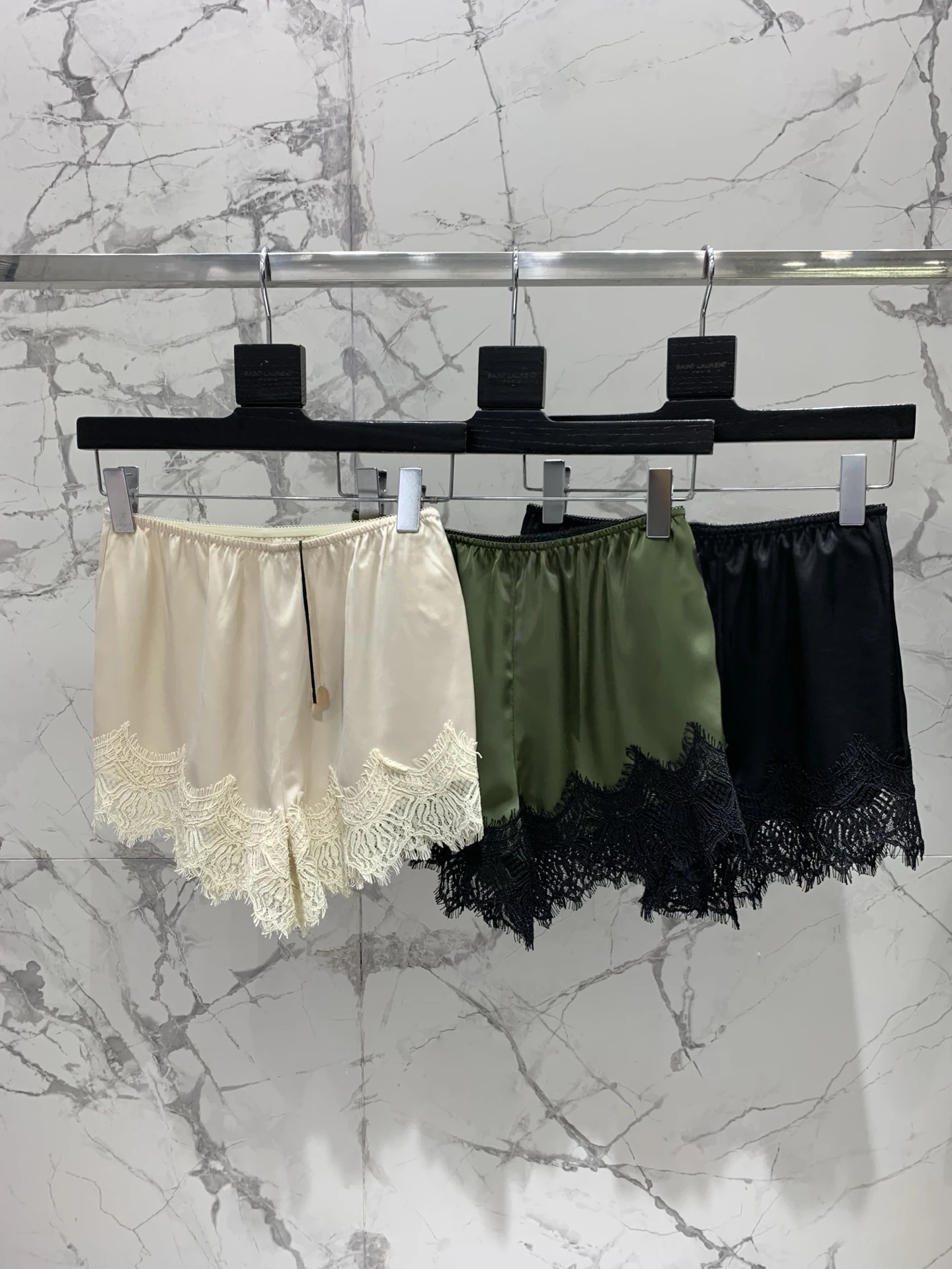 Casual Lace Splice Hem Loose Slimming Elastic Waist Design Short Pants Women's Fashionable All-Match Summer Polyester Fiber