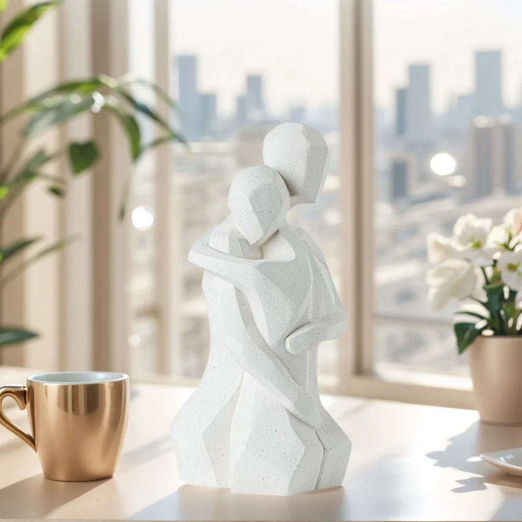 Statue de câlin de couple - Ornement de sculpture d’amour romantique, cadeau d’anniversaire de Saint-Valentin/mariage pour couples, cadeau d’anniversaire significatif pour lui/lui, décoration chaleureuse de la maison de la chambre à coucher du salon