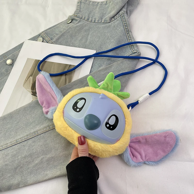 新しいディズニーステッチ漫画ぬいぐるみバックパックかわいい冬のギフト女の子のためのぬいぐるみおもちゃぬいぐるみバッグ子供キャリーオンサッチェル