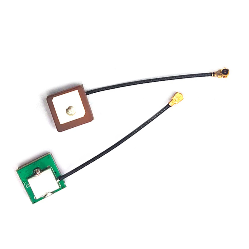 30DB Antena Keramik GPS Bawaan Antena Pemosisian Navigasi Omnidirectional Keramik Aktif 12*12MM Antena Tempel Kabel IPEX