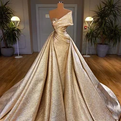 Gold Strapless Evening Dresses with Overskirt Fashion Sleeveless Pleat Mermaid Gowns Elegant Sweep Train Prom Party Dresses