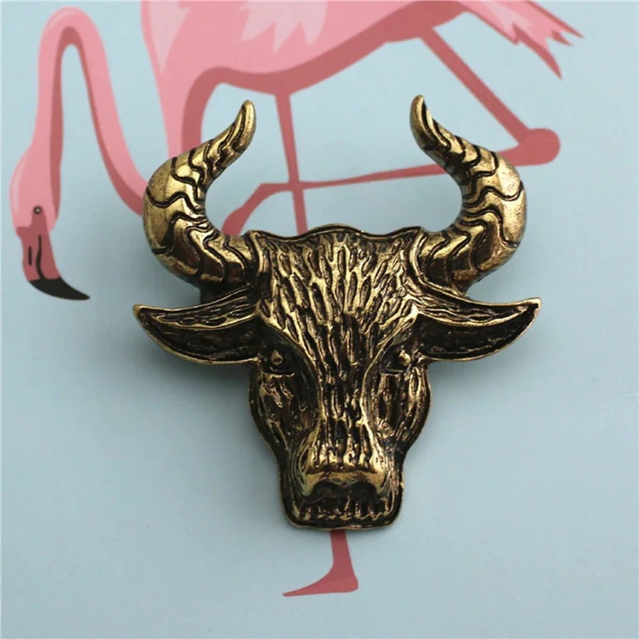 Broche creativo de aleación con cabeza de toro, broches de animales de moda de Metal antiguo, alfileres, insignia con hebilla, accesorios de ramillete, regalo para hombres y mujeres