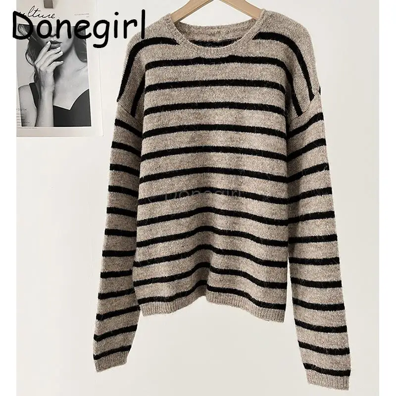 

Donegirl Women 2024 Autumn New Fashion Round Neck Striped Knitted Sweater Pullovers Simple Casual Commute Tops Female Chic