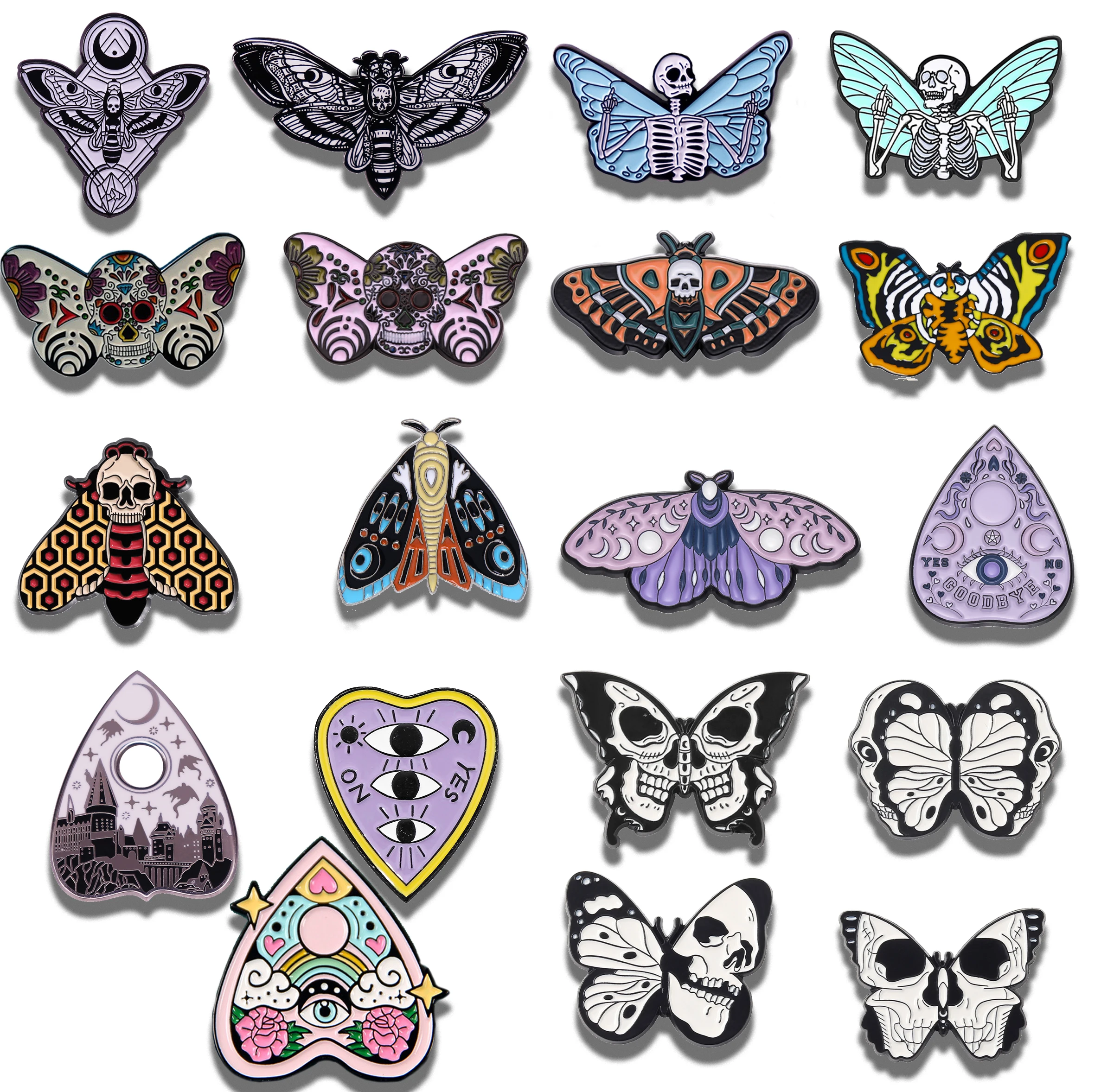 Cross border new foreign trade hot selling Halloween moth skeleton brooch alloy drip oil pin factory direct sales