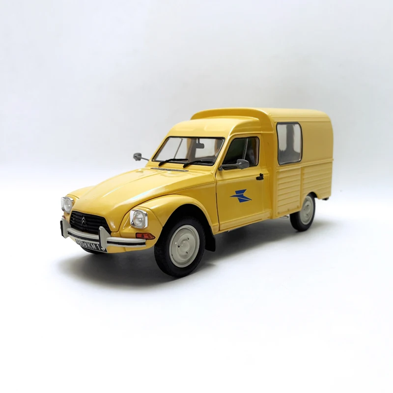 

SOLIDO Diecast 1:18 Scale CITROEN 11CV Alloy Car Model Finished Simulation Collection Souvenir Decoration Gift Static Display