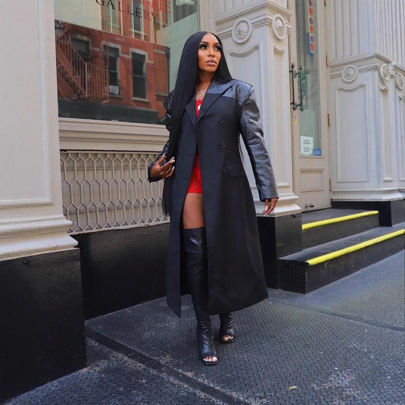 

Women’s Coats Thick PU Patchwork Long Sleeve 2025 Fall Winter Notched Neck Trench Coat Street Wear Pockets Fashion